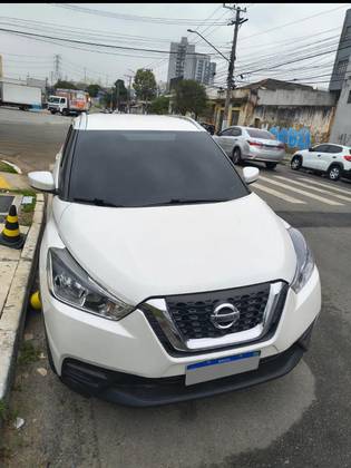 NISSAN KICKS 1.6 16V FLEXSTART S 4P XTRONIC NISSAN KICKS 1.6 16V FLEXSTART S 4P XTRONIC